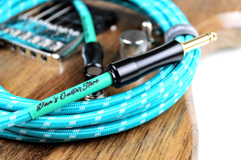 Dan's Guitar Store Instrument Cable (4.5m / 14ft Inline/Right-angle) 1/4 Jack 21AWG OFC 18k gold connector Self-silencing Precision Instrument Cable 4.5 Metre / 14 ft Inline / Right Angle