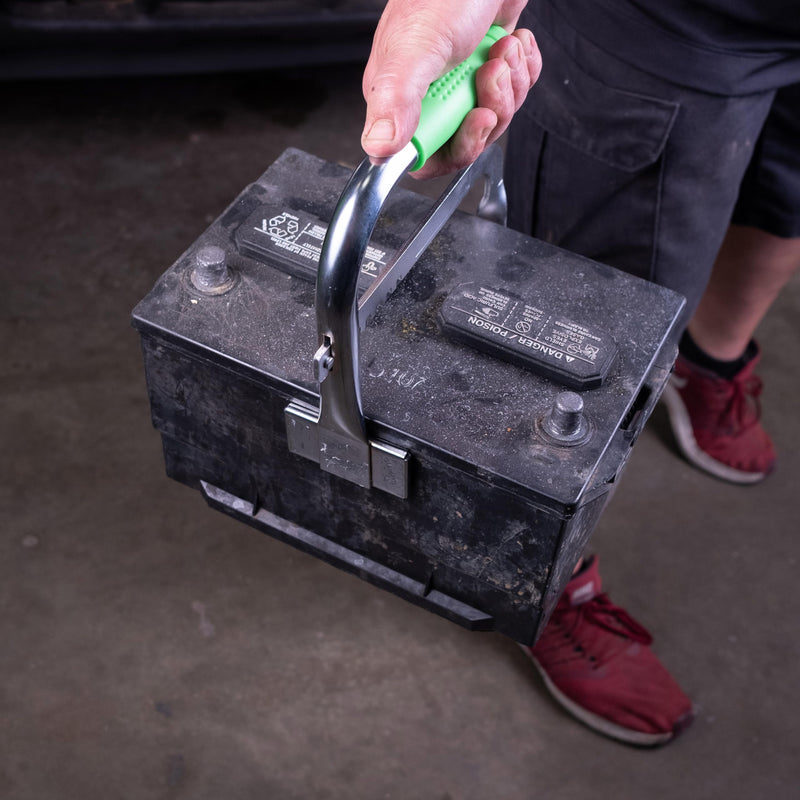 [AUSTRALIA] - OEMTOOLS 25316 Battery Carrier, Grab, Lift, and Carry Top Post or Side Post Batteries, Rubber Pads Securely Grip Batteries, Heavy Duty Batteries Carrier One Size 
