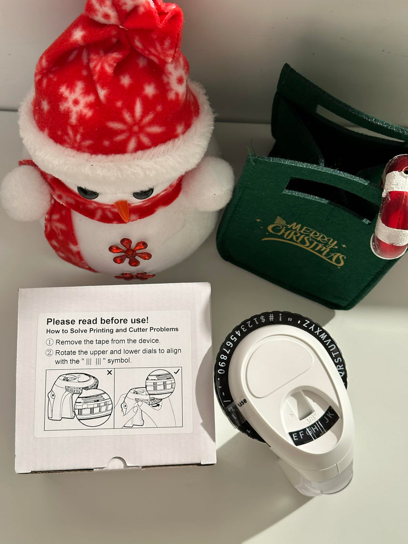 [AUSTRALIA] - Embossing Label Maker Machine, Vintage Label Maker with-Tape, Inkless Embosser, Handheld & Portable, 10 Rolls 9mm 3D Plastic Withstand Water Embossed Label Maker Tapes, Old School & Easy to Use Black&10set 