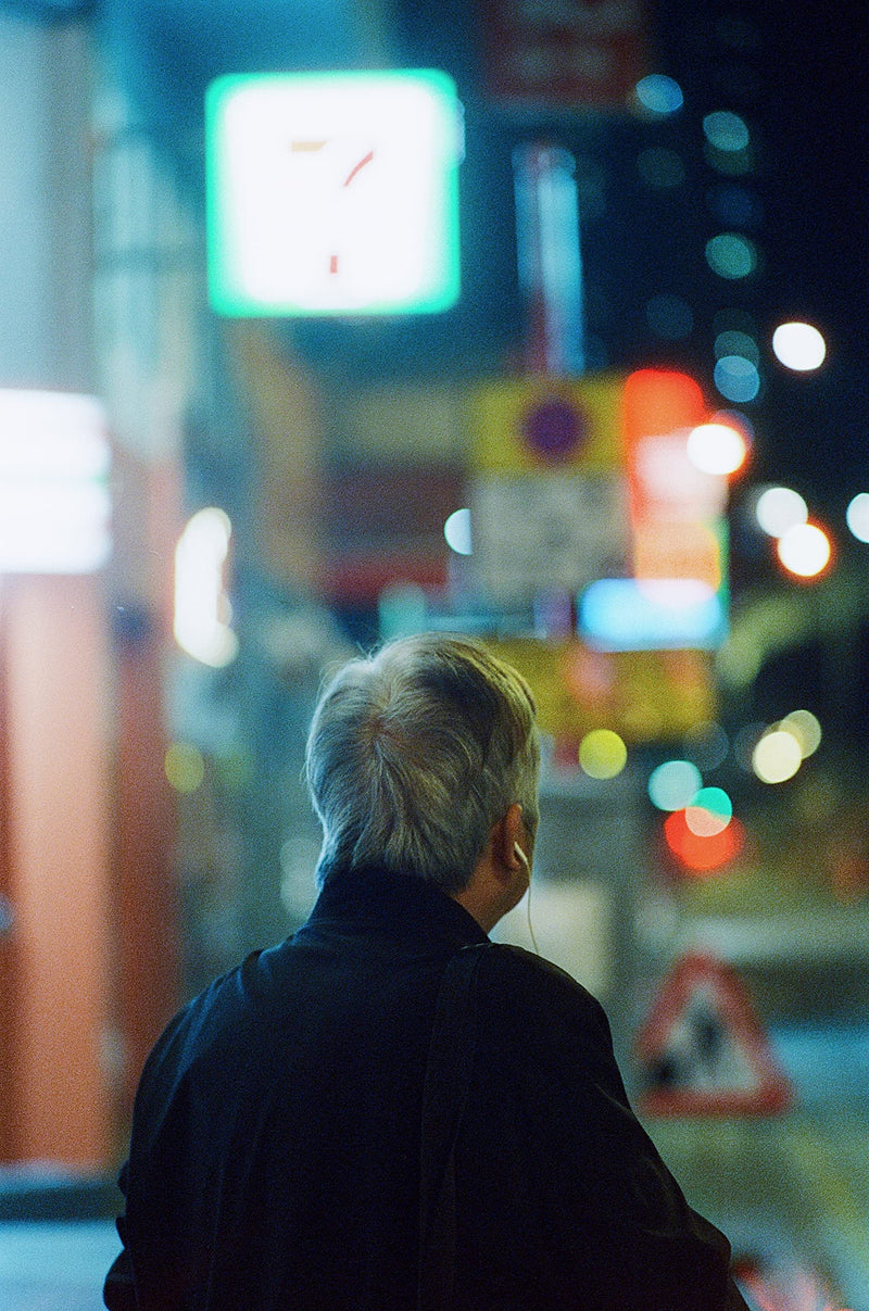 Amber 800 35mm Color Negative Cine Film, 27 Exposures, ISO800, 135, Cinematic, Motion Picture Style