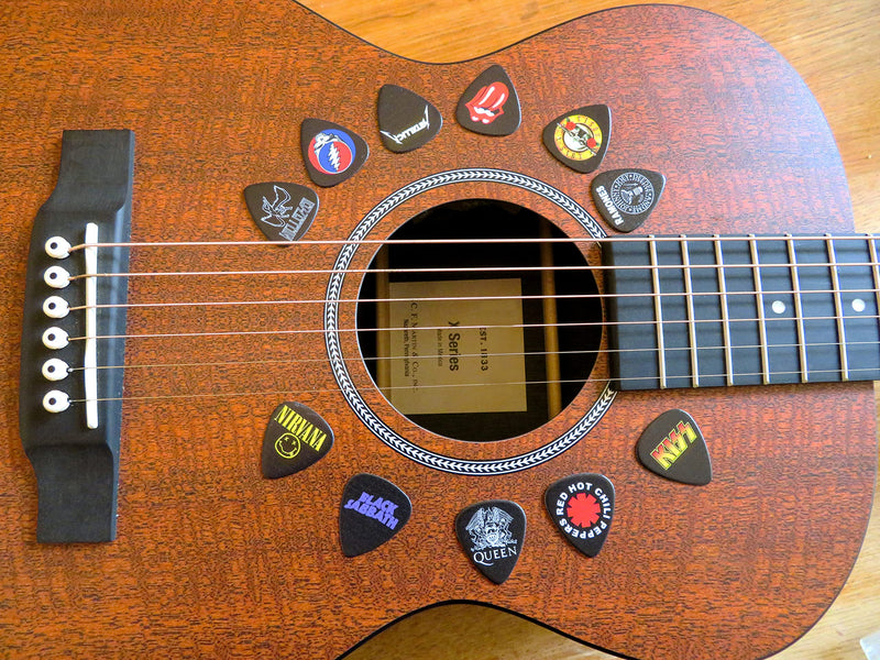 12 x Classic Albums Guitar Pick Set. Guitar Plectrums For Every Guitarist. Double Sided Printing. Picks Sized 0.46, 0.71, 0.81, 0.88, 0.96 And 1.2 mm Included (black) Set 3