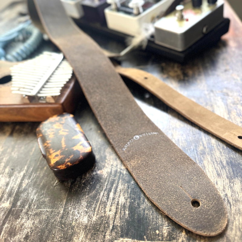Walker & Williams STR-01 100% Italian Leather Distressed Brown “Bomber Jacket” Finish Guitar Strap