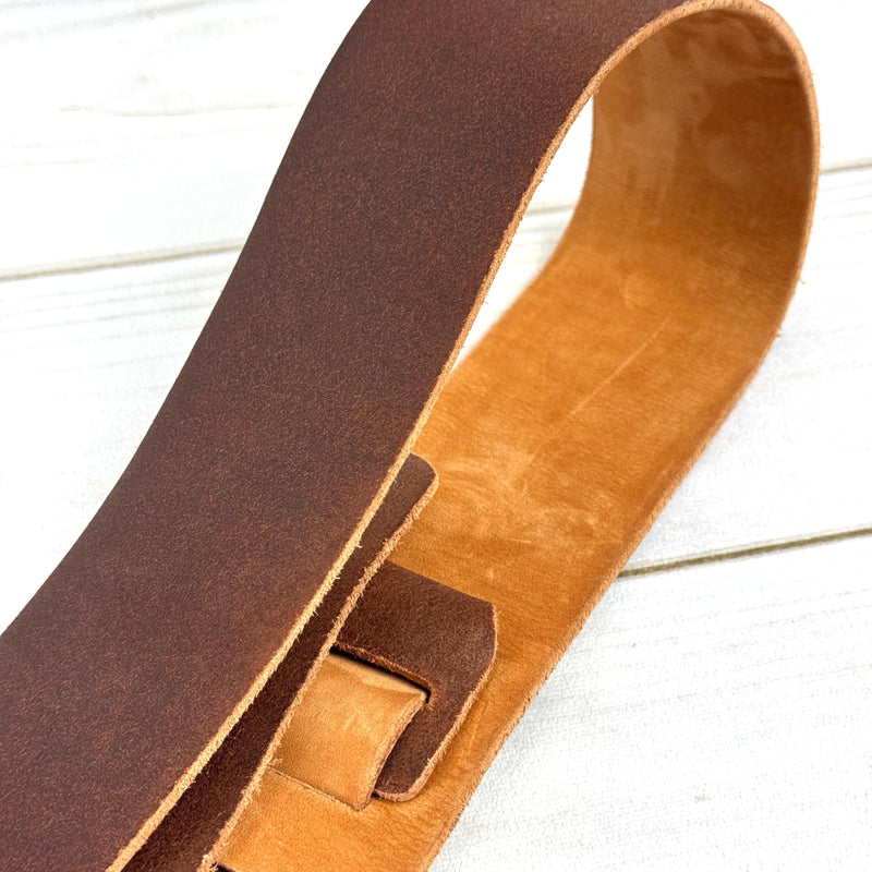 [AUSTRALIA] - Walker & Williams STR-07 Distressed Brown “Bomber Jacket” Finish Italian Leather Guitar Strap For Acoustic, Electric, And Bass Guitars 