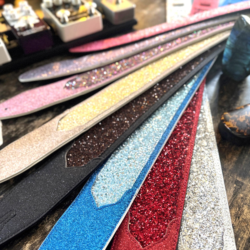 Walker & Williams WW-GL-108 Aria Glow Silver Super Sparkle Glitter Bomb Padded Guitar Strap White Glove Leather Back For Acoustic, Electric, And Bass Guitars