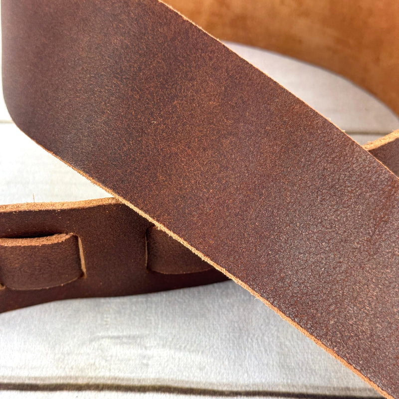 [AUSTRALIA] - Walker & Williams STR-07 Distressed Brown “Bomber Jacket” Finish Italian Leather Guitar Strap For Acoustic, Electric, And Bass Guitars 