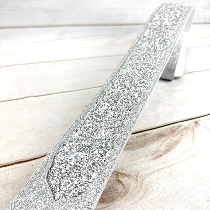 Walker & Williams WW-GL-108 Aria Glow Silver Super Sparkle Glitter Bomb Padded Guitar Strap White Glove Leather Back For Acoustic, Electric, And Bass Guitars