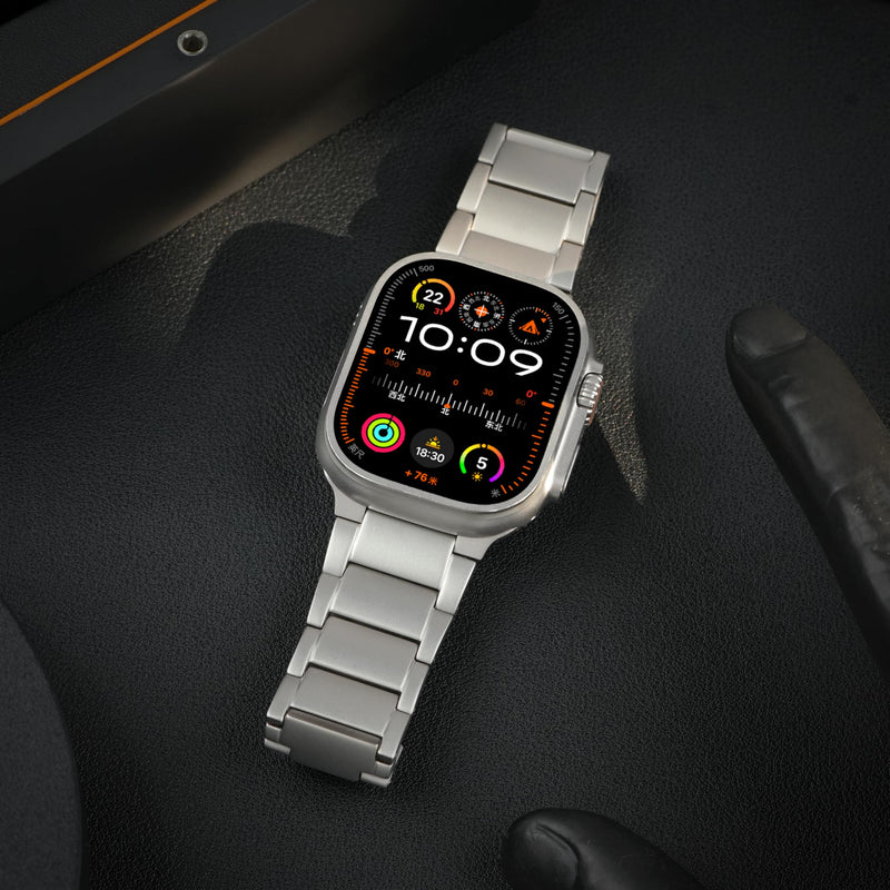 Titanium Band Compatible with Apple Watch Band 49mm 46mm 45mm 44mm 42mm ,Replacement Watch Band with Folding Clasp For iWatch Ultra2 Ultra SE 2 SE Series 10 9 8 7 6 5 4 3 2 1 Man Woman Metal Strap (Titanium, 42mm/44mm/45mm/46mm/49mm) Titanium