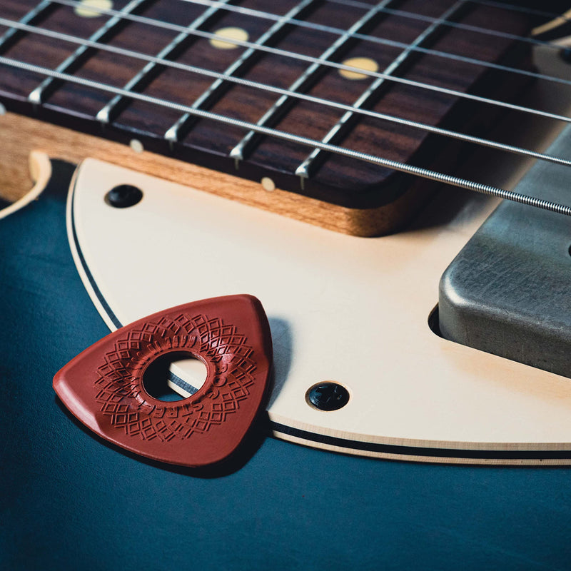 [AUSTRALIA] - Bog Street AXE CUT Guitar Picks, Medium, Electric Guitar and Acoustic Guitar Picks, Red (6-Pack) 6-Pack 