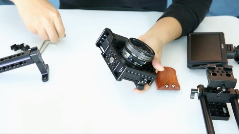 NICEYRIG Cage Kit for Sony Alpha A6300 /A6400/ A6100/A6000, with Wooden Handgrip - 109