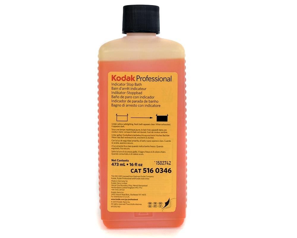 Kodak Indicator Stop Bath For Black and White Films And Papers, 1-Pint Bottle To Make 8-Gallons.