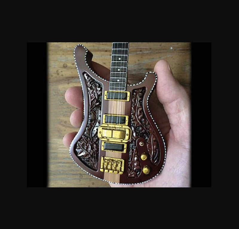 AXE HEAVEN Electric Guitar Body (LK-385)