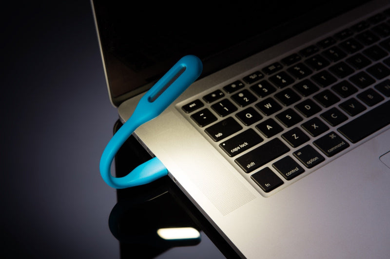 Schatzii | LED Laptop & Reading Light | High Intensity LED Light Powered by Any 2.0 & 3.0 USB Port on Laptop - No Batteries Needed | Adjustable & Bendable Light | Blue