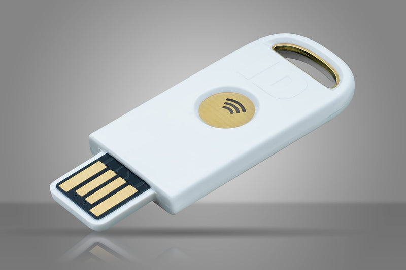 Identiv uTrust FIDO2 NFC+ Security Key USB-A (FIDO2, U2F, PIV, TOTP, HOTP, WebAuth)
