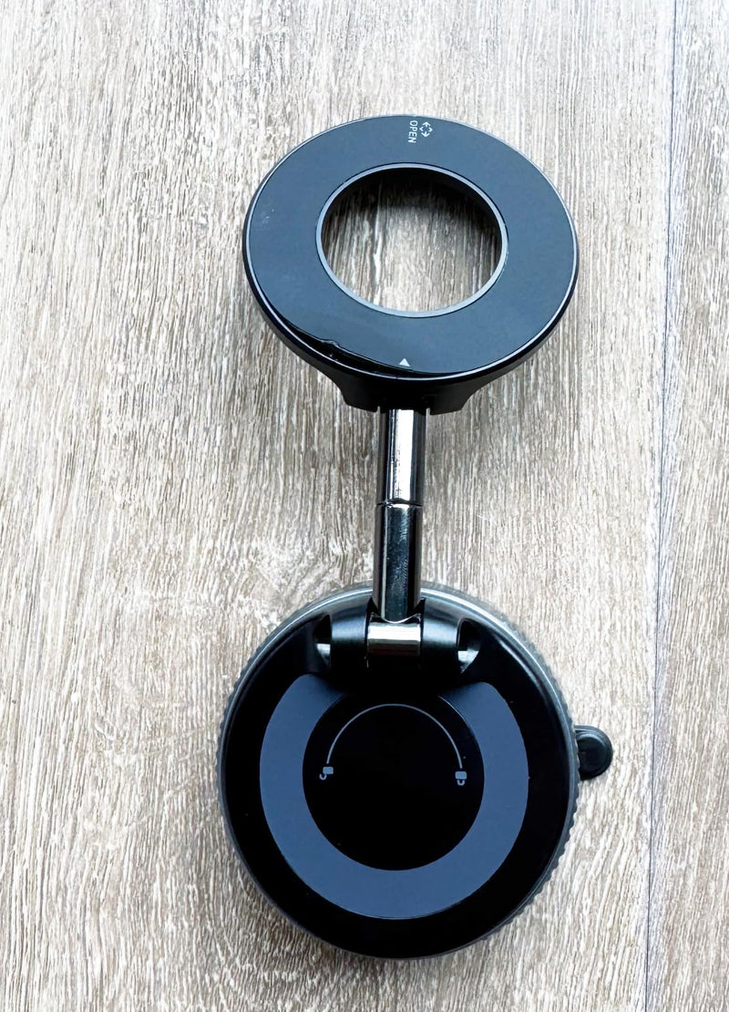 Car Mount Black [Vacuum]