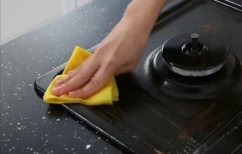 idée No Mildew, No Smell, Non-Scratch Disposable Scouring Sheets (60 Sheets/roll) for Dish-Washing, Cleaning, Scrubbing, PW01Y, Yellow (1)