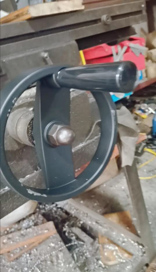 Othmro 1Pcs Hand Wheel 16mm Center Hole Diameter 160mm Handwheel Diameter Black 2 Spoked Lathe Handwheel Round Three Hand Wheel with Revolving Handle for Lathe Milling Machine Grinders 1pcs 16 160mm