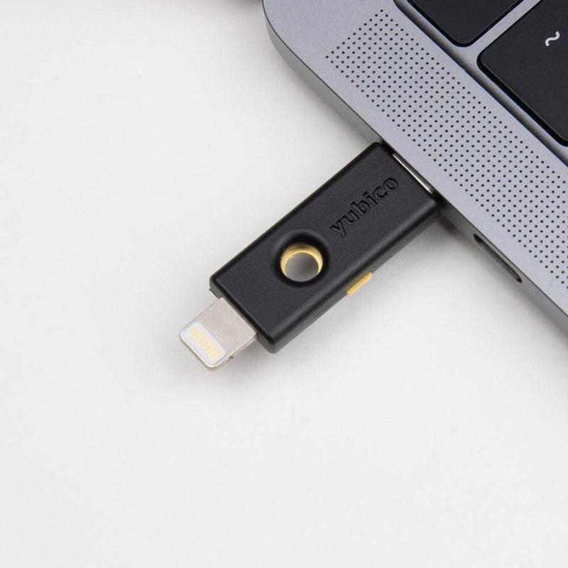 Yubico YubiKey 5Ci - Two Factor Authentication Android/PC/iPhone Security Key, Dual Connectors for Lighting/USB-C - FIDO Certified USB Password Key, Protect Online Accounts with More Than a Password