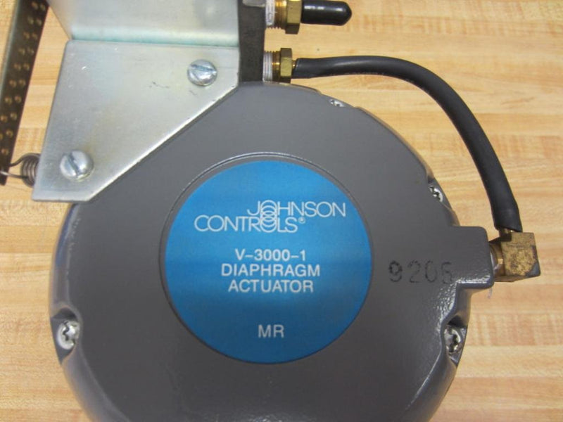 Johnson Controls V-3000-1 Pneumatic Valve Actuator, 3 to 13 Spring