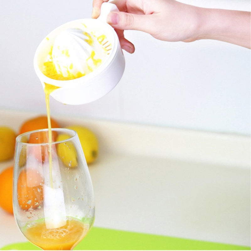 MXY Japanese Hand Juicer Plastic Lemon Lime Oranges Squeezer with Bowl White Color