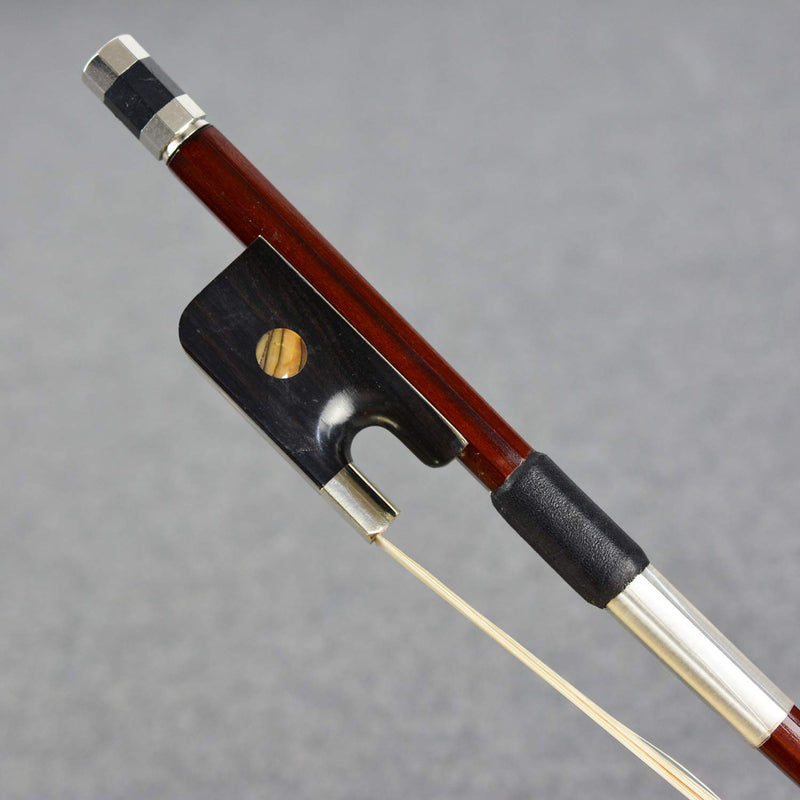 [AUSTRALIA] - Upright Double Bass Bow 1/4 Size French Model Natural Horsehair VINGOBOW 300BF 66.5 cm Brazilwood Stick Ebony Frog Warm Tone Natural Horse Hair Straight Stick Smooth Tuner Easy Rosin 