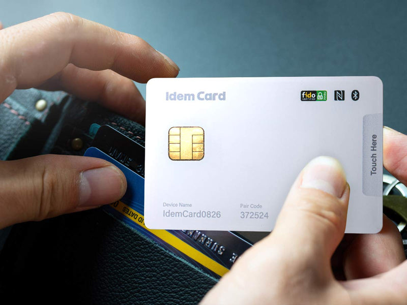 GoTrust Idem Card - FIDO2 & U2F BLE and NFC Security Key for First and Second Factor Authentication. Standard Smart Card form Factor with BLE and NFC Interfaces Across Mobile Devices and Computer
