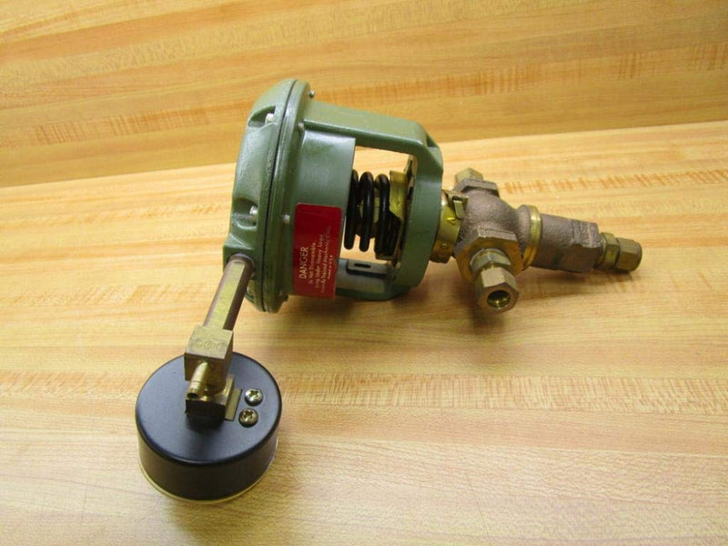 Johnson Controls V-3000-1 Pneumatic Valve Actuator, 3 to 13 Spring