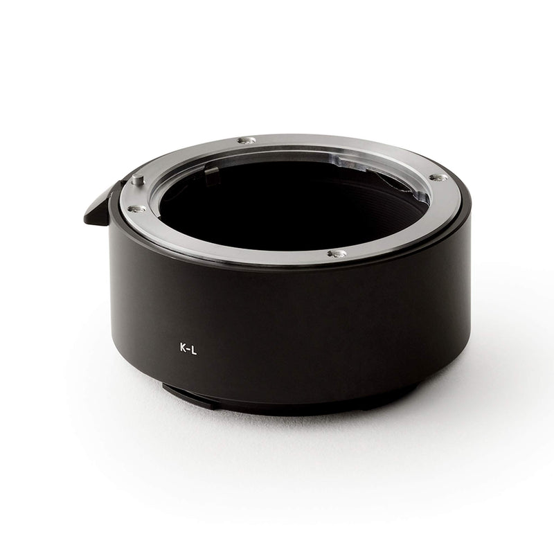 Urth x Gobe Lens Mount Adapter: Compatible with Pentax K Lens to Leica L Camera Body