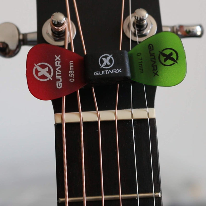 GUITARX X142 - Headstock Rubber Guitar Pick Holder (5-Pack) Pickholder For Guitar, Bass, Ukulele, Banjo And Mandolin - Placed Between 3rd and 4th Strings on Head Stock