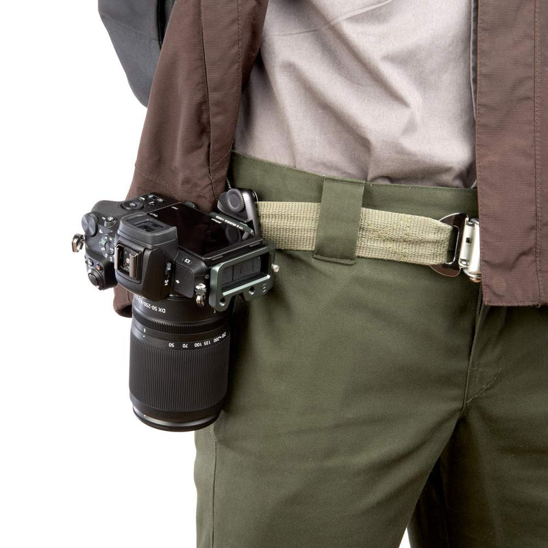 3 Legged Thing Zayla Dedicated L-Bracket - Arca Swiss Compatible L-Bracket for Landscape and Portrait Photography Zayla-PD Grey