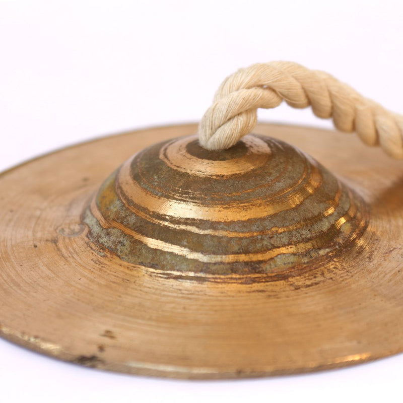 De Kulture Works Bronze Kansa Jhanjh Percussion Indian Musical Instrument Hand Made Cymbal Pair (Gold)