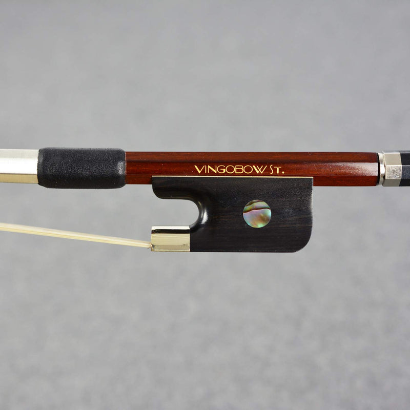 Upright Double Bass Bow Half 1/2 Size French Model Natural Horsehair VINGOBOW 300BF 68.5 cm Brazilwood Stick Ebony Frog Warm Tone Natural Horse Hair Straight Stick Smooth Tuner Easy Rosin