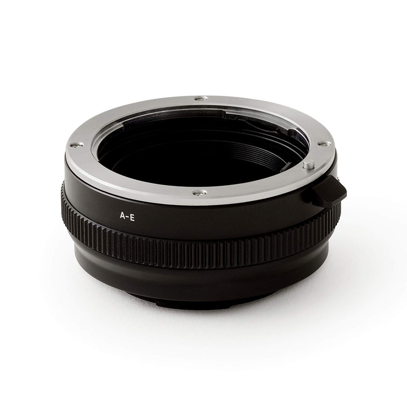 Urth x Gobe Lens Mount Adapter: Compatible with Sony A (Minolta AF) Lens to Sony E Camera Body