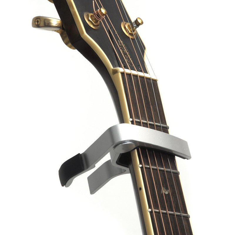 Elagon Capo ST Silver. Quick-release Trigger Action Guitar Capo for all Electric and Acoustic Guitar, Classical Guitar, Ukulele, Banjo, Mandolin, etc. The Reliable Workhorse Capo that Wont Fail You! 06-Silver