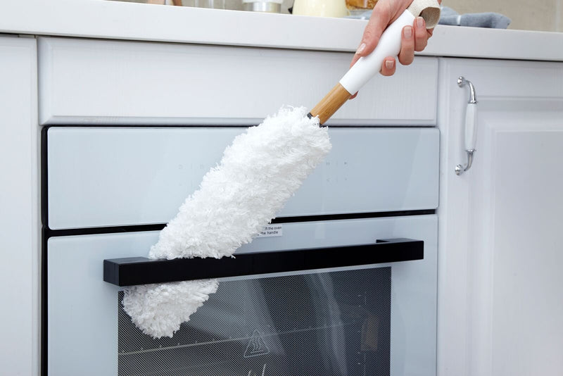 Full Circle - FC14603W Dust Whisperer Washable Microfiber Duster with Replaceable Head, White