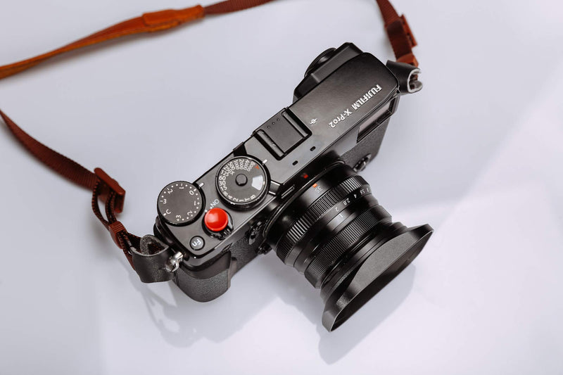 Haoge LH-X35 Bayonet Square Metal Lens Hood for Fujifilm Fuji Fujinon XF35mmF2 XF 35mm f/2 R WR and XF23mmF2 XF 23mm f2 R WR Lens on X-Pro3 X-Pro2 X-T4 X-T3 X-T30 X-T20 Replace LH-XF35-2