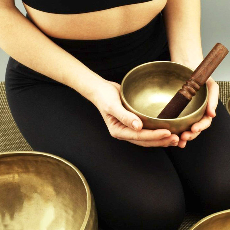 Tibetan Singing Bowl Set~ 3.7" Premium Meditation Sound Bowl with Exquisite Workmanship~ Handcrafted in Nepal~ Promotes Peace, Chakra Healing, Mindfulness(Dual Surface Mallet & Silk Cushion Included) Small