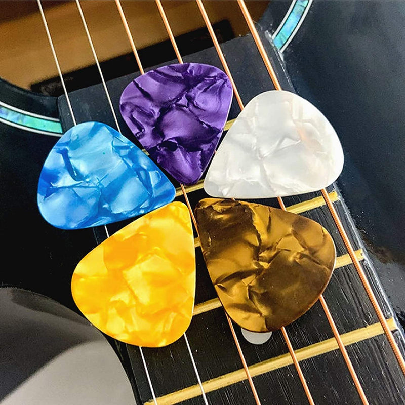 ZHjuju Guitar Picks, 50 Pcs Guitar Plectrums Celluloid Pick Heart-shape Guitar Picks Fancy Plectrums 0.46mm Guitar Plectrum for Electric, Acoustic,or Bass Guitar.