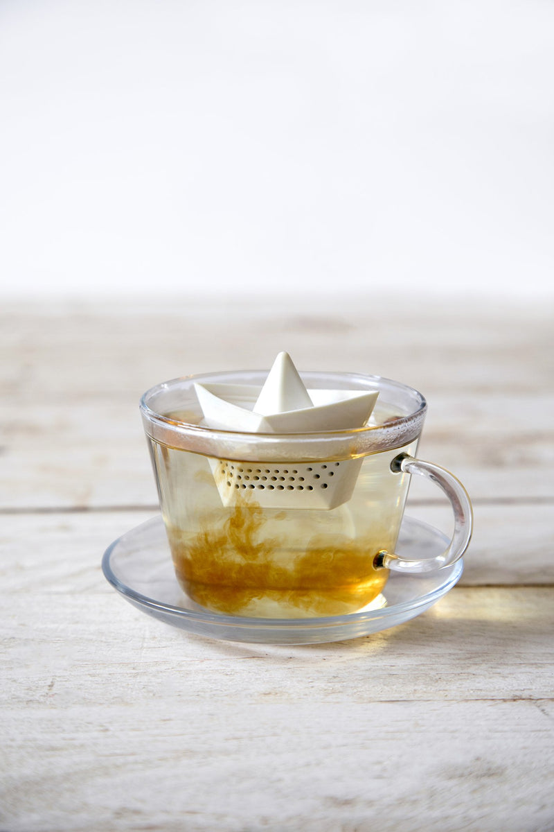 PAPER BOAT Tea Infuser Strainer by OTOTO