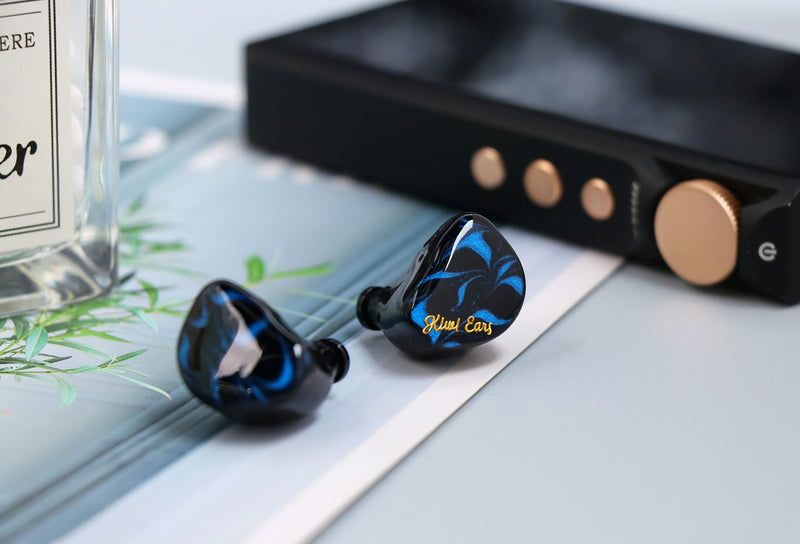 Linsoul Kiwi Ears Cadenza 10mm Beryllium Dynamic Driver IEM 3D Printed with Detachable Interchangeable Plug 0.78 2pin 3.5mm IEM Cable for Musician Audiophile (Verse, Cadenza) Blue