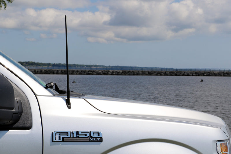 [AUSTRALIA] - AntennaMastsRus - 17 Inch All-Terrain Flexible Rubber Antenna is Compatible with GMC Sierra 2500 (1985-2005) - Spring Steel Internal Core 17" ALL-TERRAIN Black 