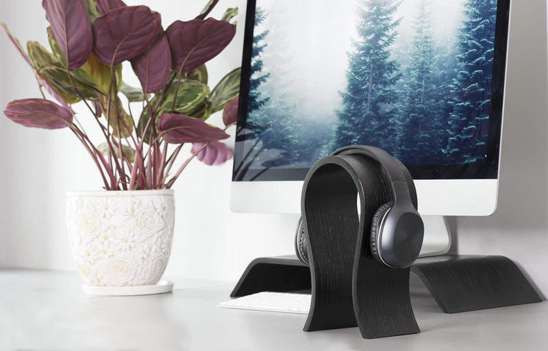 Wooden Headphone Holder for Office Desk Organisation, Minimalist Stylish Interior Detail in Natural Oak Color, Ideal Headphone Hanger Gift for Gamer, Husband, Friend (Black) Black