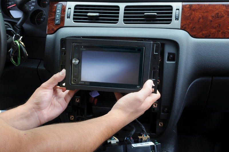 SCOSCHE GM2500B Compatible with Select 2005-Up GM ISO Double DIN & DIN+Pocket Dash Kit Black