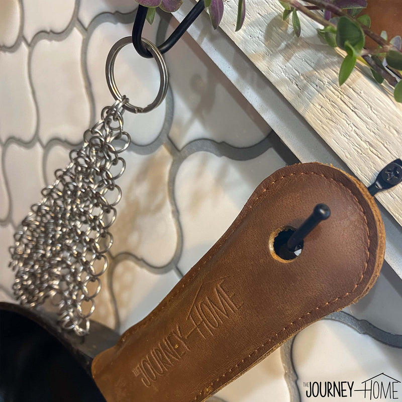 The Journey Home Cast Iron Skillet Handle Covers - Cast Iron Handle Cover w/ Metal Scrubber - Heat Resistant Leather Pan Handle w/ Hole - Cast Iron Accessories - Gift sets for men - Chainmail Scrubber