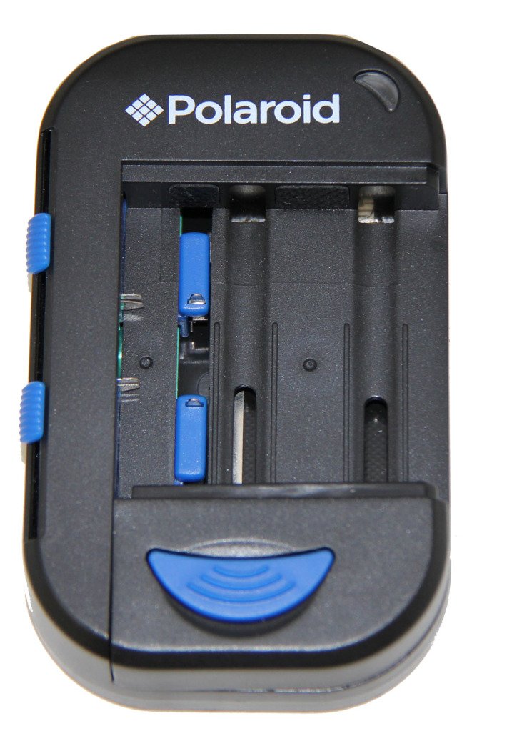 Polaroid AC/DC/USB Universal Lithium, AA, AAA Battery Charger "Will Charge Any Camera Or Camcorder Battery" Charger AC/DC/USB Universal Lithium
