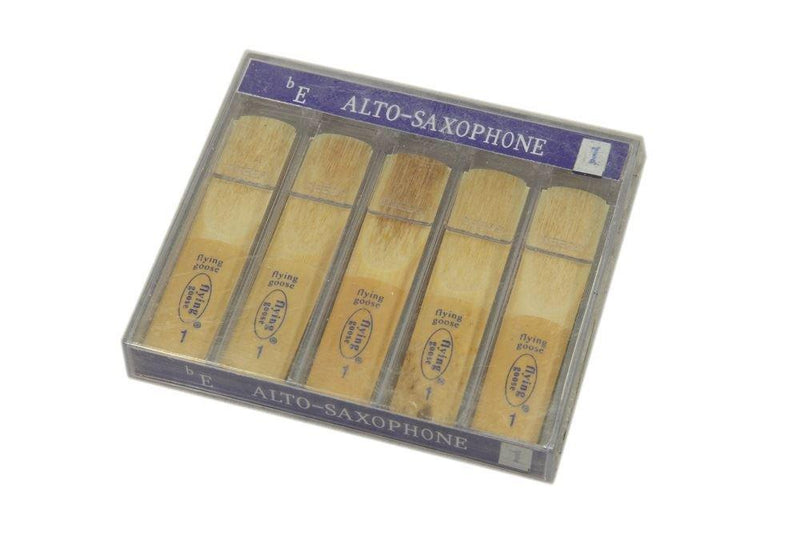 Flying Goose Alto Saxophone Reeds Strength 1.5, Pack of 10 #1.5 x 10